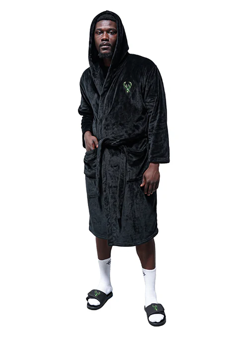 ISlide Phantom Black Milwaukee Bucks Robe