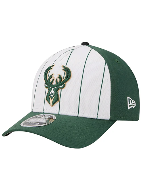 New Era 9Forty Tip Off 2025 Milwaukee Bucks Snapback Hat