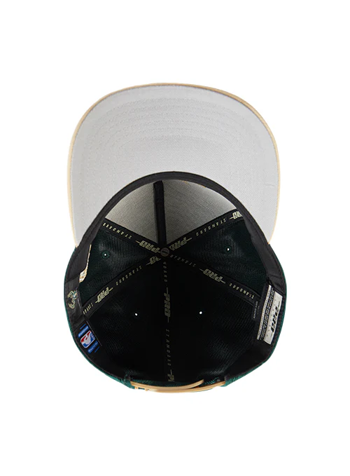 Pro Standard Varsity Wool Milwaukee Bucks Pinch Snapback Hat - Image 5